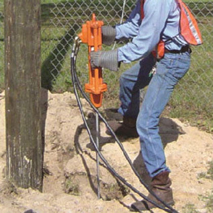 Ground rod driver for air hammer top